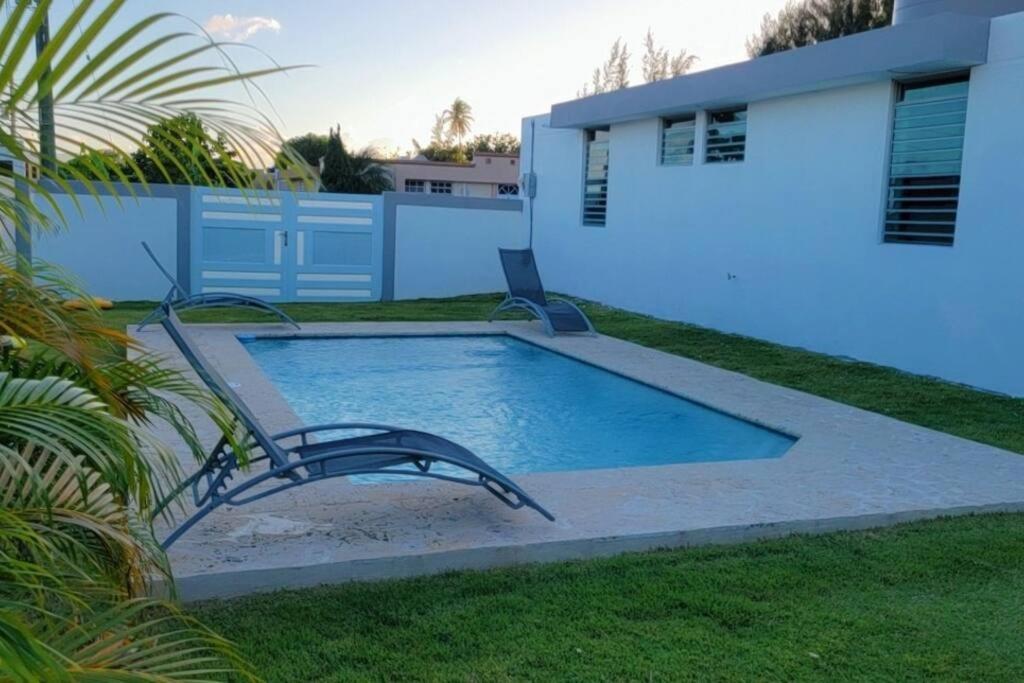 Ocean Motion Rental Casa En La Playa Con Piscina Cerca Yunque Y Vsjuan Loiza Luaran gambar